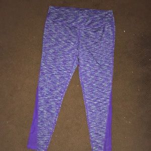Athletic leggings